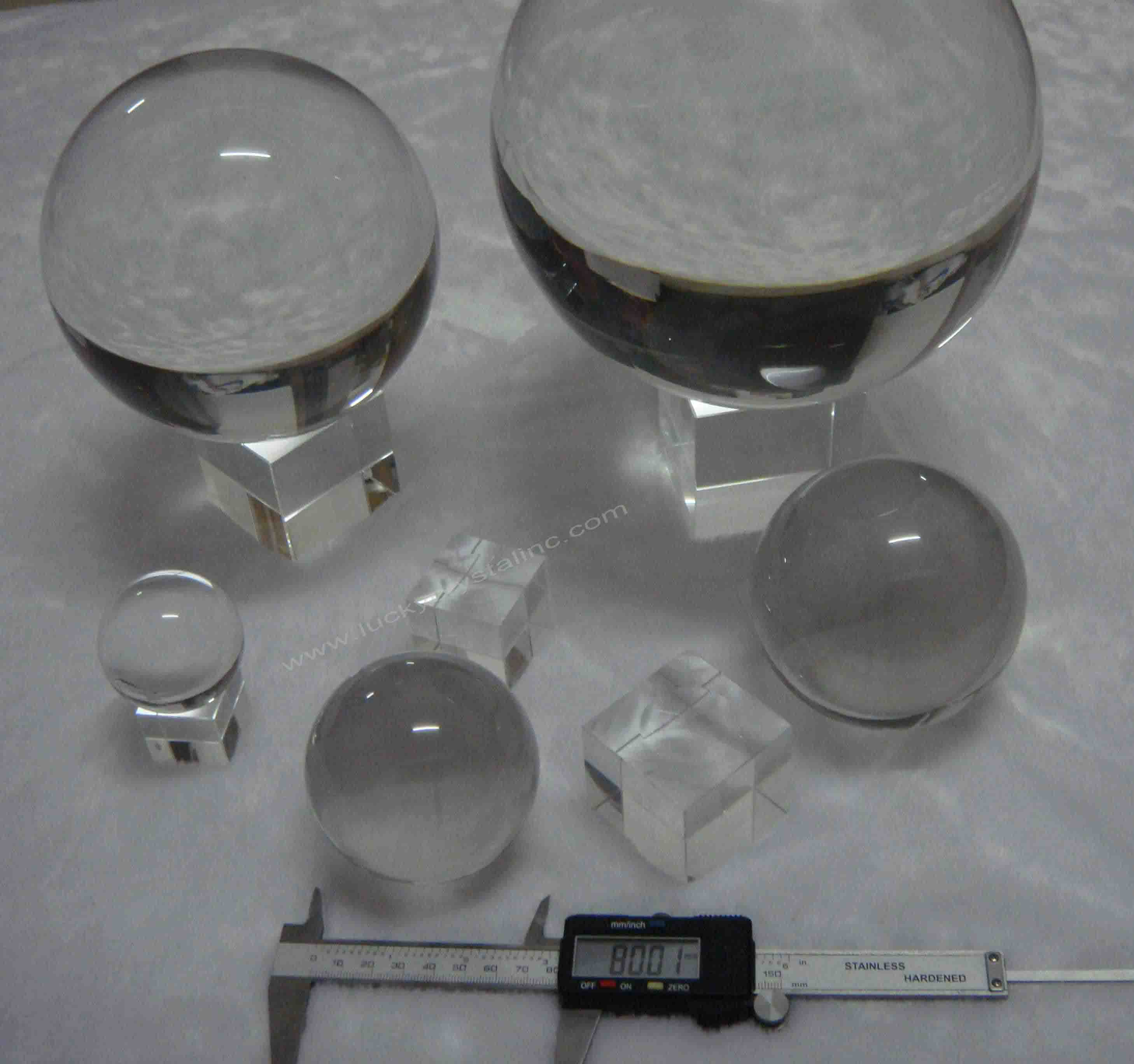 GLASS BALL